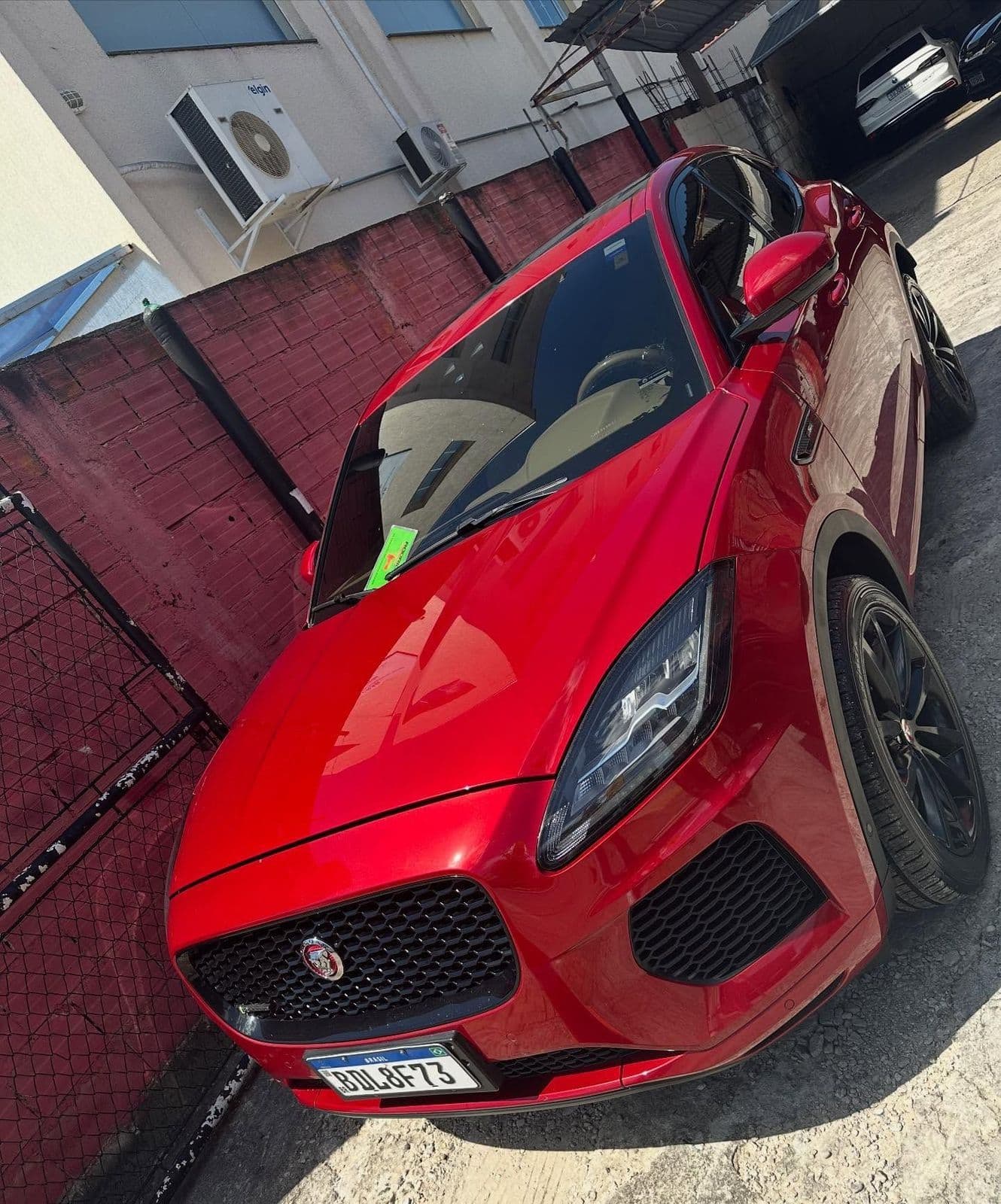 Lava Rápido Ferrari
