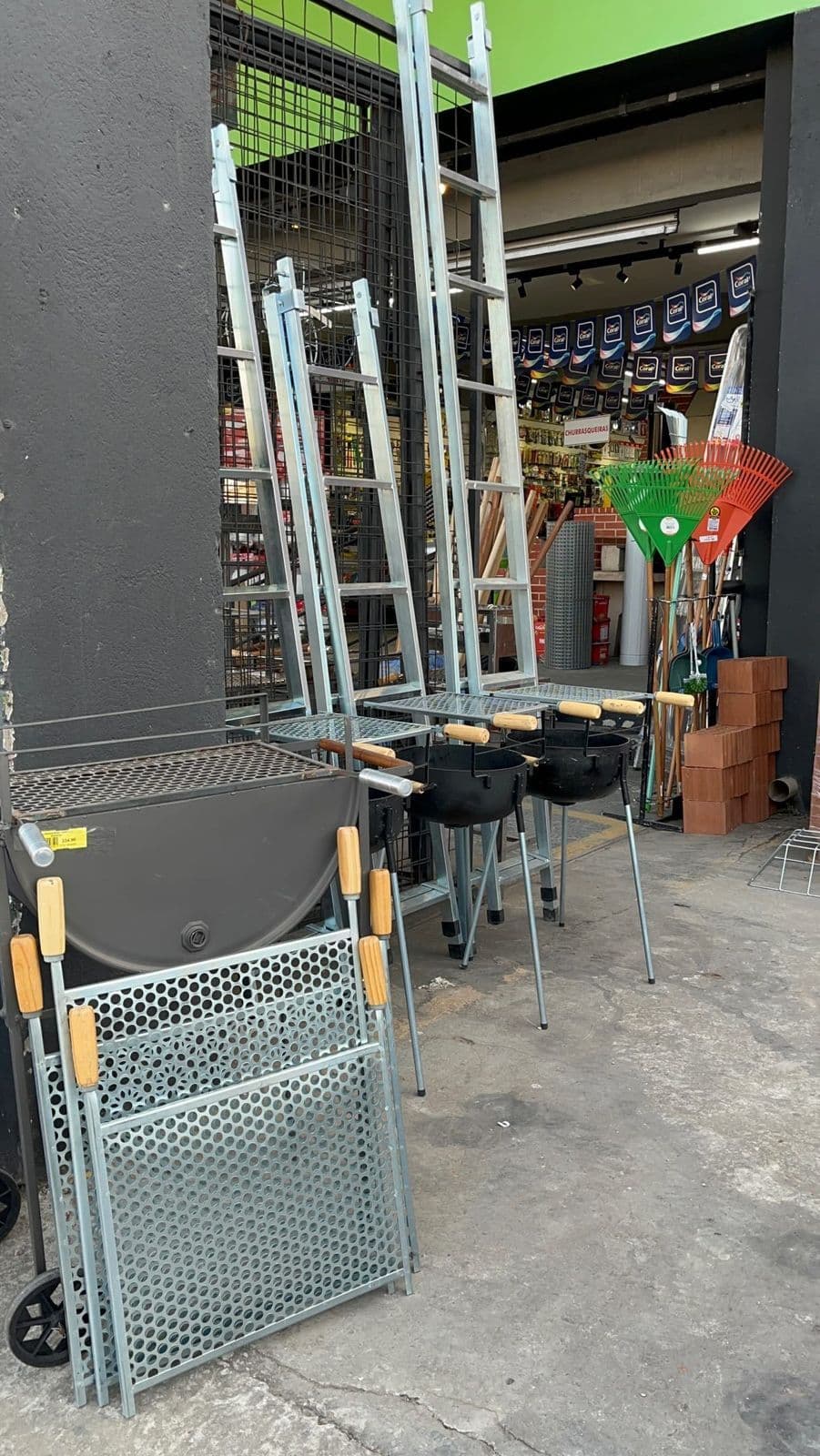 Comercial Estoril Materiais de Construção