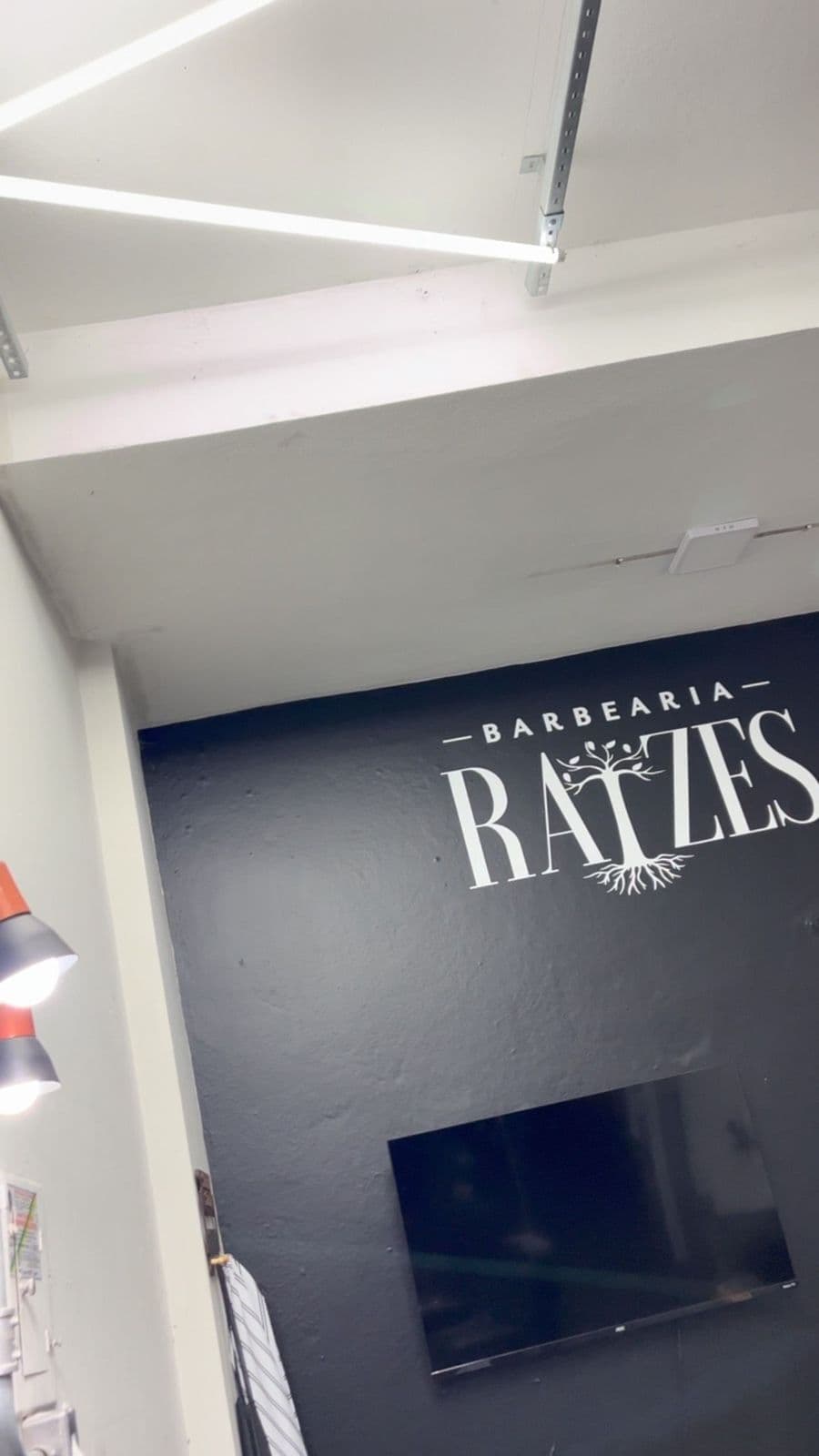 Barbearia Raízes